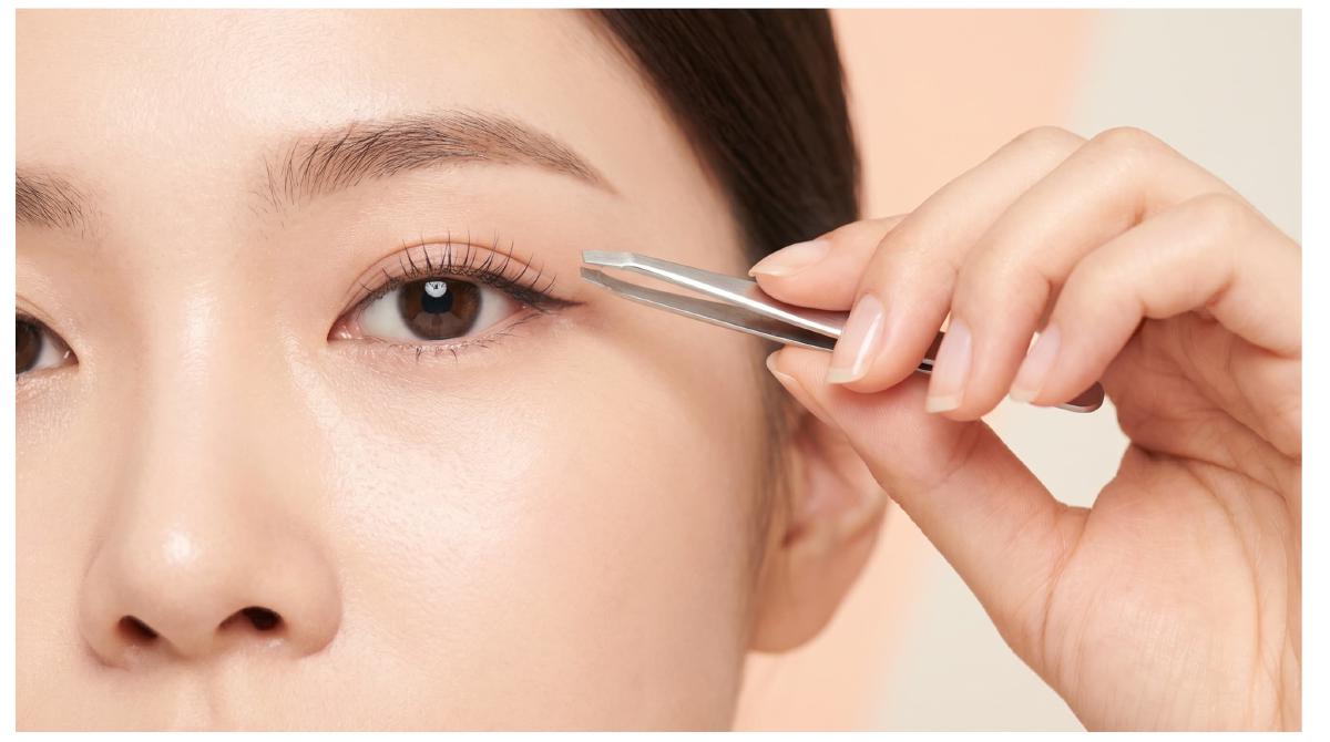 Hướng dẫn tạo mí mắt tự nhiên tại nhà không cần phẫu thuật